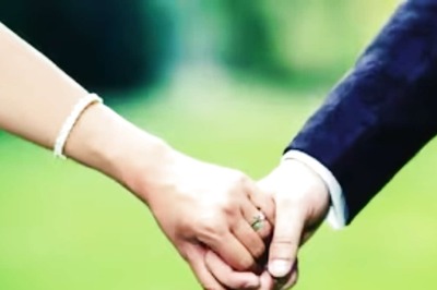 Sri Lankan Woman Enters India to Marry Andhra Man She Met on Facebook; Plans to Become Citizen