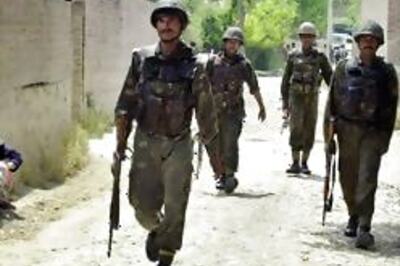 Army guns down LeT militants in Kashmir
