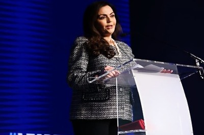Meals, Masks & PPE Kits: Nita Ambani Details Reliance Foundation's Efforts in Covid-19 Fight