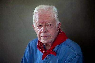 War must only be last resort: Nobel laureates