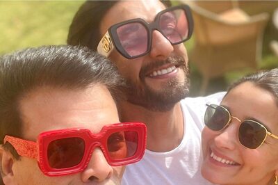 Karan Johar Calls Alia Bhatt 'Box Office Ki Maharani', Trolls Jaya Bachchan's Attitude Towards Paparazzi