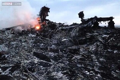 Half of MH17 crash victims identified: Report