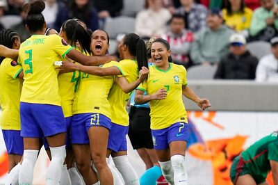 Brazil Sail Into Gold Cup Final With 3-0 Win Over Mexico