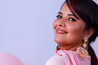 Anasuya Bharadwaj Shines Bright In Pink Traditional Ensemble