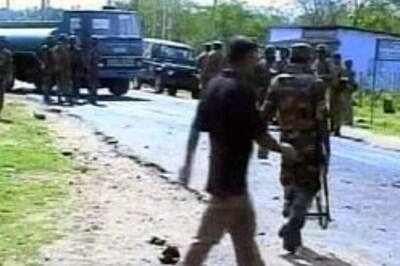 Three killed in explosion in Colombo