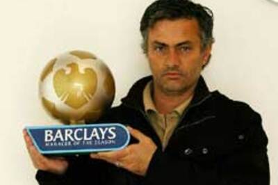 Ballack in, Chelsea eyes Shevchenko