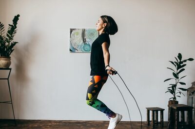 Bollywood’s Favourite Nutritionist Rujuta Diwekar Shares Common Mistakes People Make During Weight Loss Journey