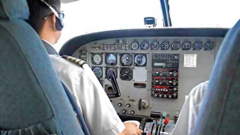 AI pilot allows 2 air hostesses to fly plane, all 3 suspended