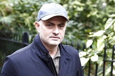 Mourinho tells friends he is a sure shot for Manchester United job: reports