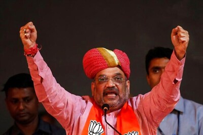 Amit Shah Meets Uddhav, Seeks Support for Presidential Election