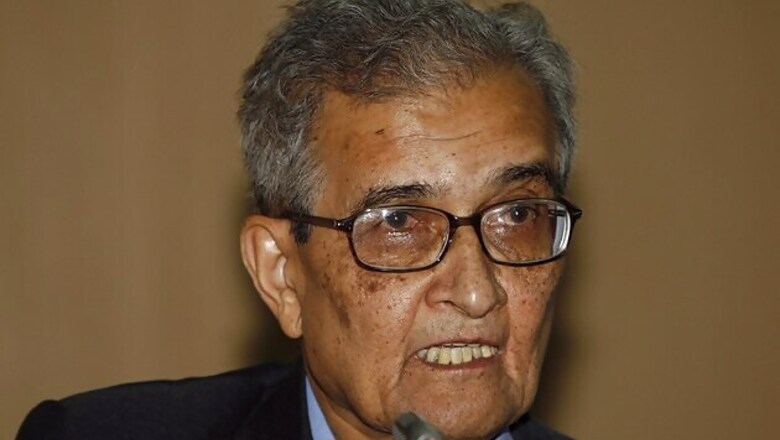 US: Amartya Sen receives Humanities Medal