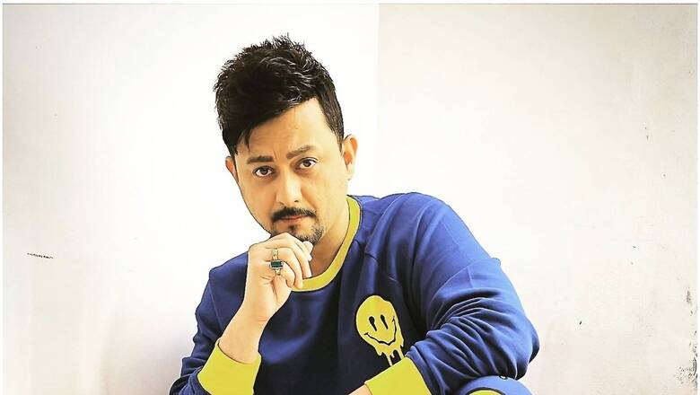 Marathi Actor Swapnil Joshi's Viral Phone Call Reel Will Crack You Up