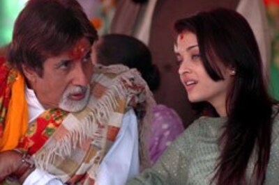 Big B to shake a leg with Ash, Abhi on world tour