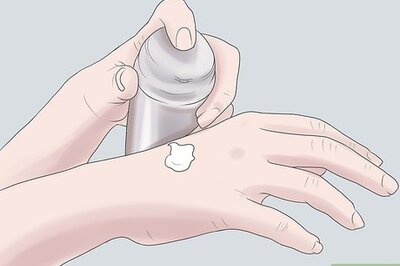How to Prevent Sweaty Palms