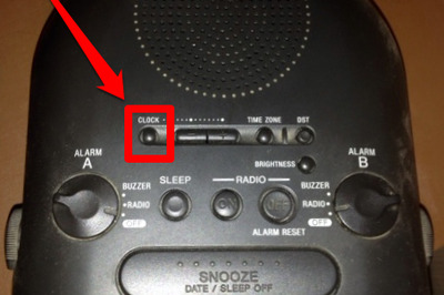How to Manually Adjust the Time and Date on a Sony Auto‐Set Alarm Clock