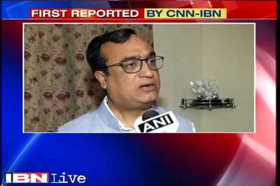 AAP government diverting infrastructure development funds for self publicity, says Maken