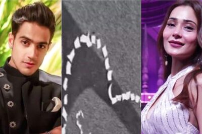 Lock Upp: Shivam Sharma Confesses His Love for Sara Khan, Makes A Heart with Paper; Check Out the Actress’ Reaction
