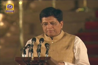 Govt to Cut Insurance Premium Rates for Small Exporters, Says Commerce Ministry Goyal