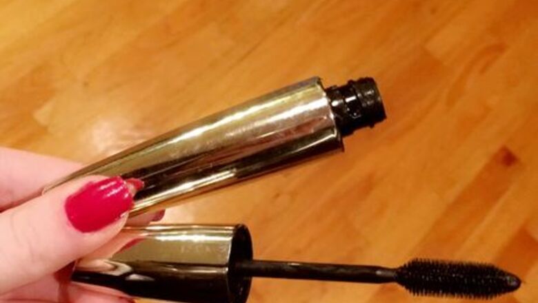 How to Save a Dry Mascara