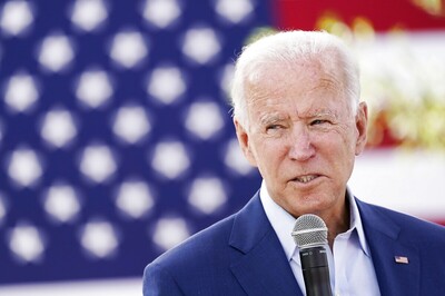 'A Moment to Put Country Above Party': Biden Makes Appeal to Disaffected Republican, Independent Voters