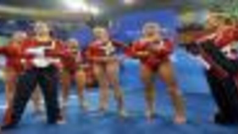 Late drama throws US women gymnasts off kilter