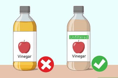 How to Apply Apple Cider Vinegar to Hair