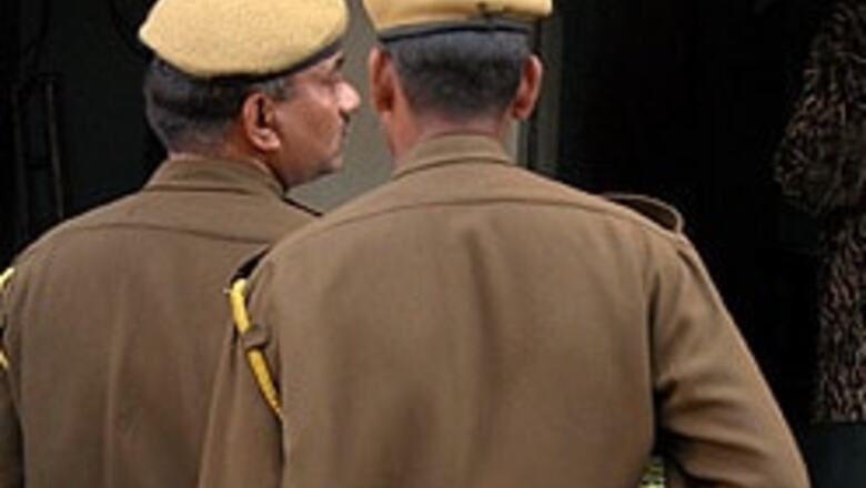 Police firing in Gujarat town kills 3