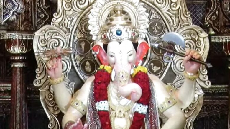 Lalbaugcha Raja 1st Look Out: Mumbai's King Always to Rescue of His Subjects | Ganesh Chaturthi 2023