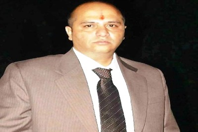 With Aim to Ensure Protection of 'Sanatan Dharma' & Hindus, Parsi Man Becomes VHP V-P for South Bengal