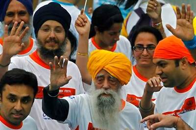 Oldest marathoner Fauja Singh retires at 101