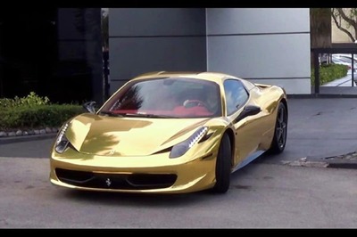 Viral Video of an Indian-Owned Gold-Coloured Ferrari Leaves Anand Mahindra Confused - Watch Here