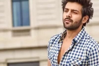 Kartik Aaryan's Fan Offers Him Rs 20 Crore To Marry Her, But Actor's Reply Wins Hearts