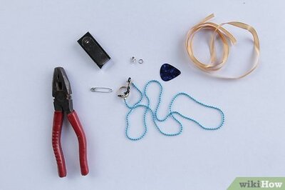 How to Make a Guitar Pick Necklace