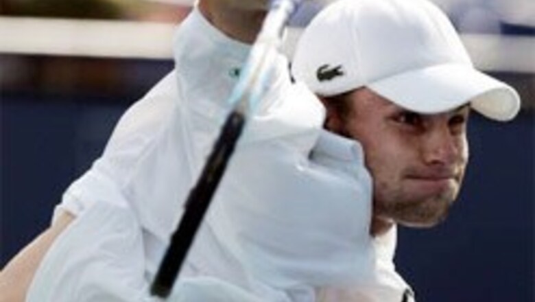 Roddick seeks new start with Connors
