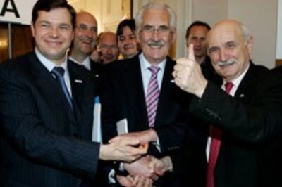 Arcelor moves to block Mittal with tie-up