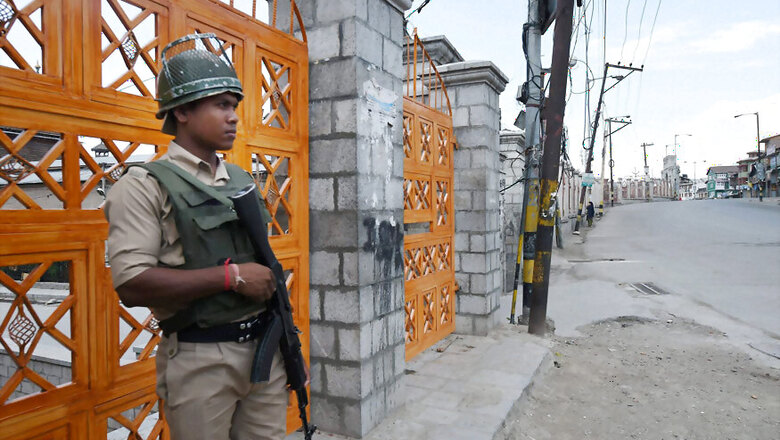 Curfew, Restrictions Continue in Kashmir for 51st Day