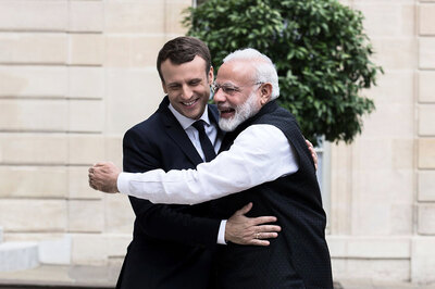 Emmanuel Macron Seeks to Replace Britain as India's Gateway to Europe