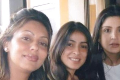 Suhana Khan Goes Aww Over Throwback Picture of Mother Gauri Khan With Besties Maheep Kapoor, Bhavana Pandey