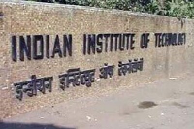 Slump sets in for IITs: senior faculty