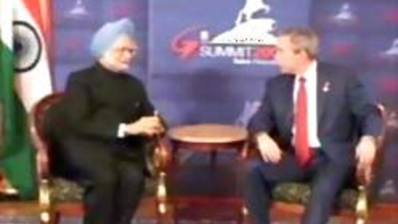 Bush invites Manmohan Singh to White House