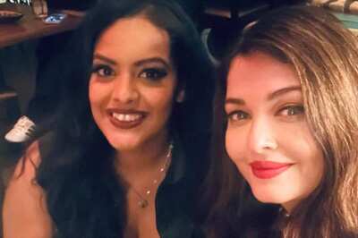 Aishwarya Rai Spotted Without Abhishek Bachchan in New York, Her Holiday Pic Goes Viral