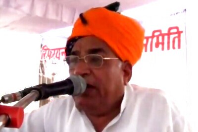 Sonaram's motorcade attacked during his campaign in Shiv area of Barmer