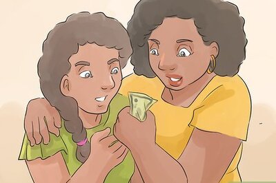 How to Help Your Children Build Their First Budget