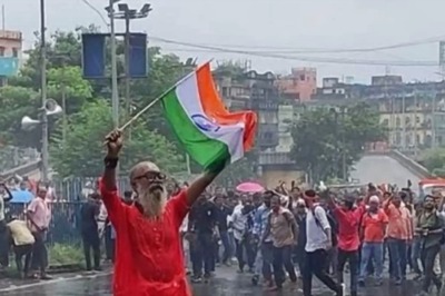Saffron Scoop | Rudraksha, Saffron, Sanyasi and Tricolour: Meet Kolkata’s Tiananmen Man That Suits The BJP
