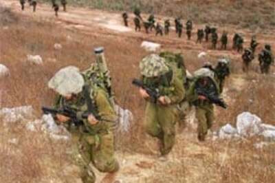 Israel begins troop pullout