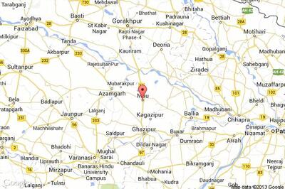 BJP leader, returning after completing Modi's rally preparations, killed in a road accident