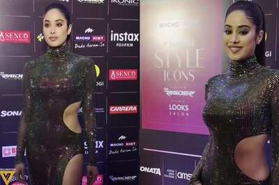 Janhvi Kapoor Looks Hottest In Body-Hugging Gown, Netizens Compare Her To Urfi Javed