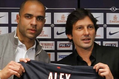 Chelsea defender Alex joins French club PSG