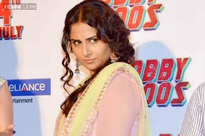 Vidya Balan dons the detective hat in real life; set to spy on colleagues through 'Bobby Jasoos' blog