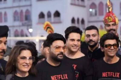 The Great Indian Kapil Show Team Poses With BSF Personnel At Wagah Border Before Season 2